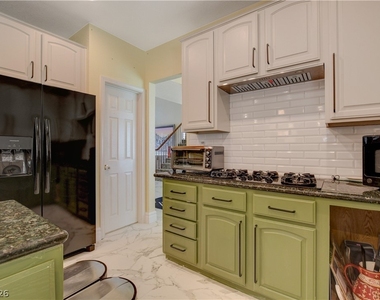 7613 Hackensack Court - Photo Thumbnail 14