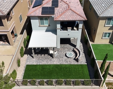 12349 Harbor Isle Avenue - Photo Thumbnail 30