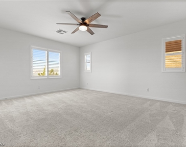 12349 Harbor Isle Avenue - Photo Thumbnail 19
