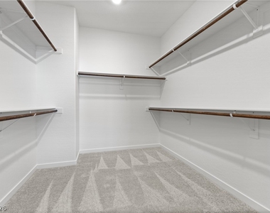 12349 Harbor Isle Avenue - Photo Thumbnail 25