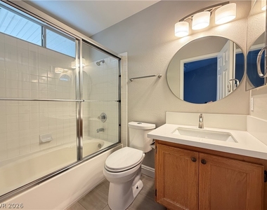 1433 Iron Springs Drive - Photo Thumbnail 4