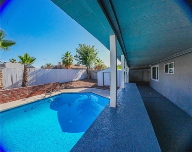 4953 National Avenue - Photo Thumbnail 5