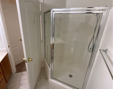 7400 Flamingo Road - Photo Thumbnail 28