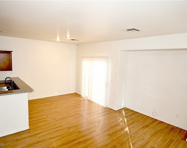 6206 Standing Elm Street - Photo Thumbnail 4