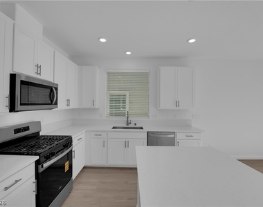 10234 Restless River Street - Photo Thumbnail 8