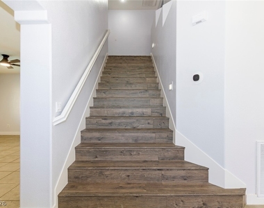 2057 Lordsburg Lane - Photo Thumbnail 18