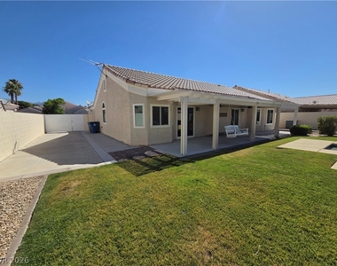 6029 Cocktail Drive - Photo Thumbnail 22