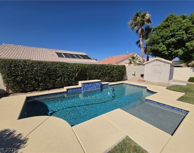 6029 Cocktail Drive - Photo Thumbnail 5
