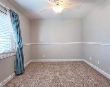 6029 Cocktail Drive - Photo Thumbnail 16