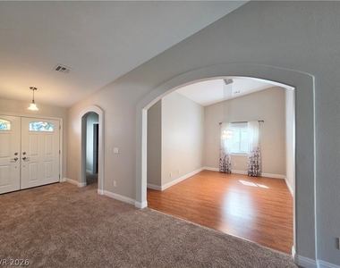6029 Cocktail Drive - Photo Thumbnail 8