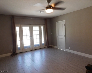 3335 Beam Drive - Photo Thumbnail 5