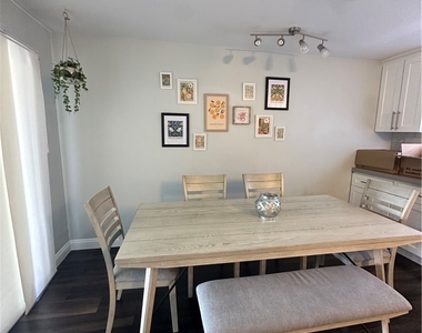 4053 Broadriver Drive - Photo Thumbnail 15