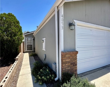 4053 Broadriver Drive - Photo Thumbnail 4