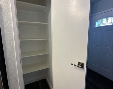 4053 Broadriver Drive - Photo Thumbnail 18