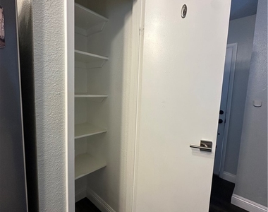 4053 Broadriver Drive - Photo Thumbnail 19