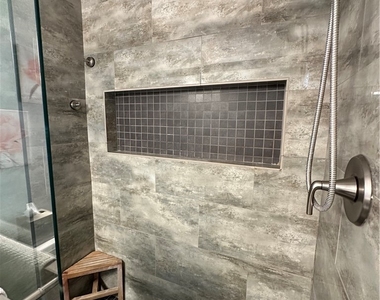 4053 Broadriver Drive - Photo Thumbnail 8