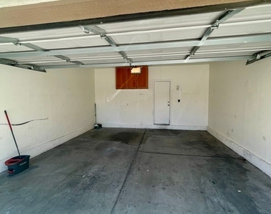 1472 Little Spring Court - Photo Thumbnail 17