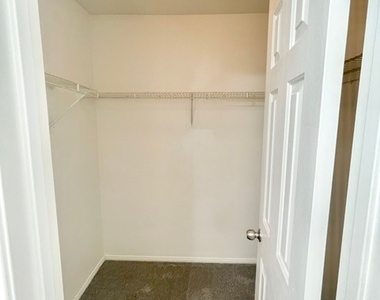 1472 Little Spring Court - Photo Thumbnail 9
