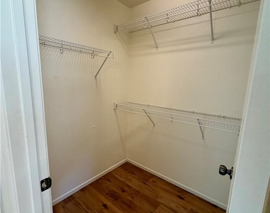 11550 Elcadore Street - Photo Thumbnail 14