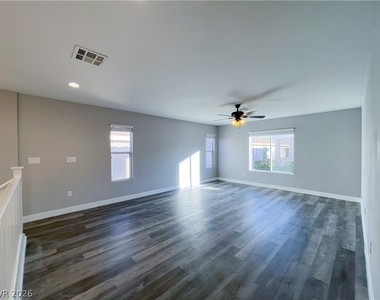 10919 Vista Marbella Avenue - Photo Thumbnail 14