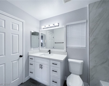 10919 Vista Marbella Avenue - Photo Thumbnail 18