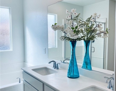 4457 Sawyer Ridge Street - Photo Thumbnail 25