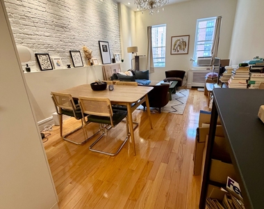 172 East 91st Street - Photo Thumbnail 1