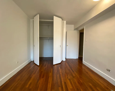 272 Clarkson Ave - Photo Thumbnail 5