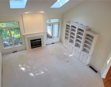 11 Harrington Dr Drive - Photo Thumbnail 6