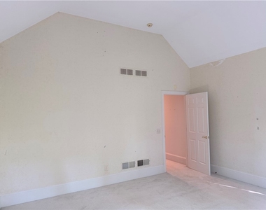11 Harrington Dr Drive - Photo Thumbnail 13