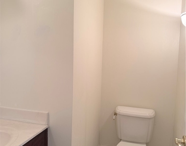 11 Harrington Dr Drive - Photo Thumbnail 11