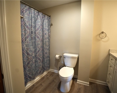 28 Candlewood Drive - Photo Thumbnail 30