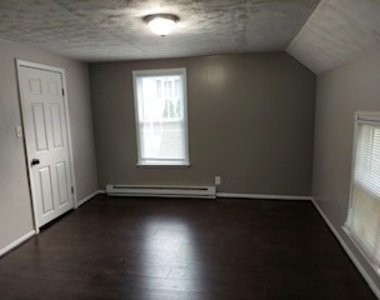 225 Chapin Street - Photo Thumbnail 8