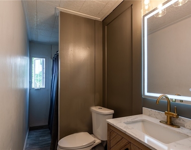 1788 Clifford Avenue - Photo Thumbnail 14
