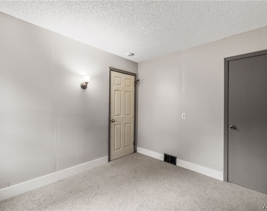 40 Geary Street - Photo Thumbnail 19