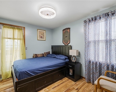 136 Mapleview Road - Photo Thumbnail 19