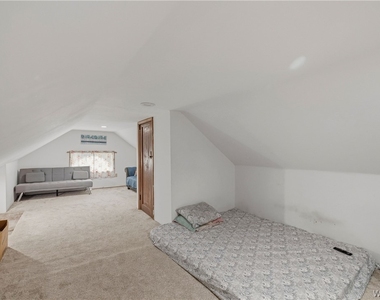 136 Mapleview Road - Photo Thumbnail 27