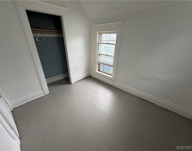 49 15th Street - Photo Thumbnail 15