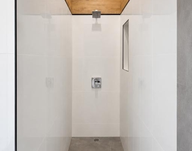 729 Rogers Avenue - Photo Thumbnail 3