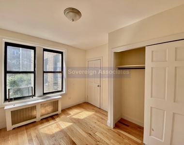 686 West 204th Street - Photo Thumbnail 8