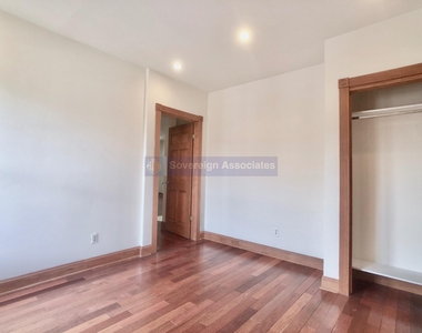 305 Convent Avenue - Photo Thumbnail 6