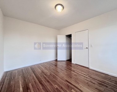 20 Magaw Place - Photo Thumbnail 6