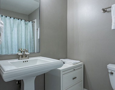 893 Piedmont Avenue Ne - Photo Thumbnail 16