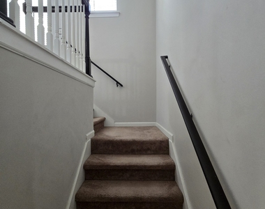 4761 Highpoint Way - Photo Thumbnail 19