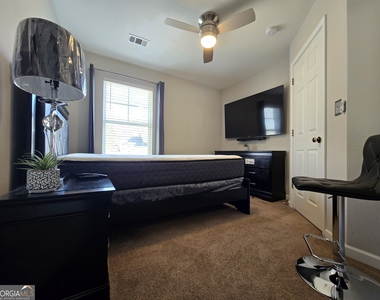 4761 Highpoint Way - Photo Thumbnail 28