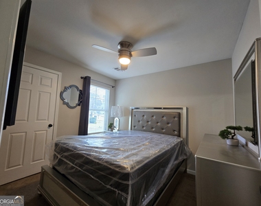 4761 Highpoint Way - Photo Thumbnail 31