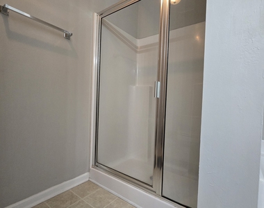 4761 Highpoint Way - Photo Thumbnail 26