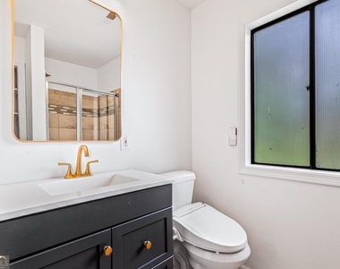 1016 Muirfield Drive - Photo Thumbnail 25