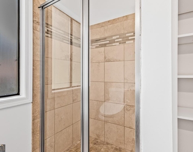 1016 Muirfield Drive - Photo Thumbnail 26