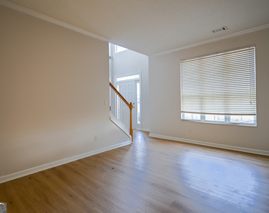 1570 Swan Valley Court - Photo Thumbnail 14